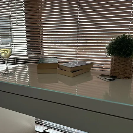Harbourside - 1 Bed 아파트 *
